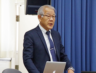 Opening address by UEC President, Takashi Fukuda.