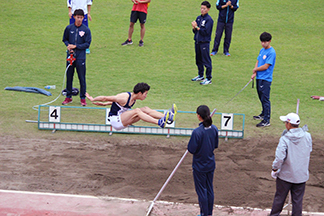 高島良純さん（Ⅲ類（理工系）4年）