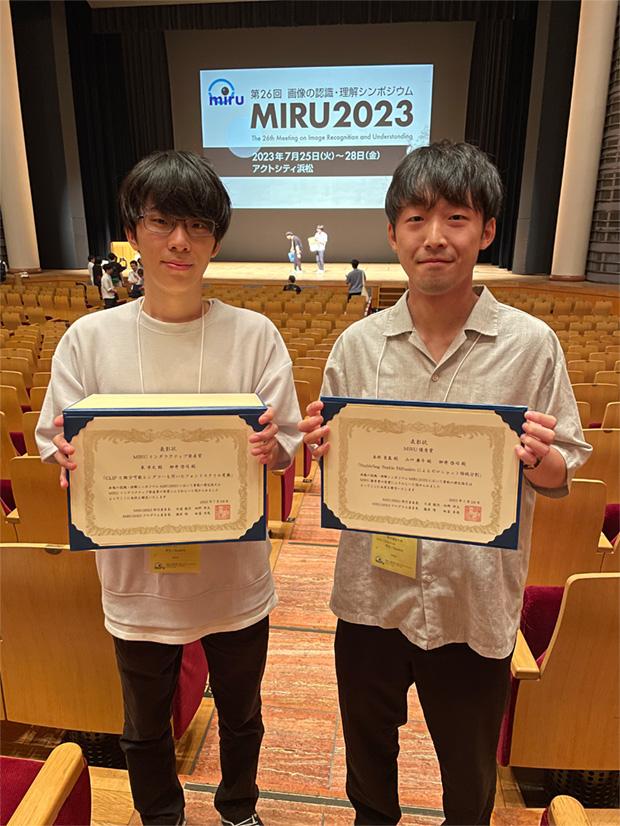 泉幸太さん(左)、山口廉斗さん(右)